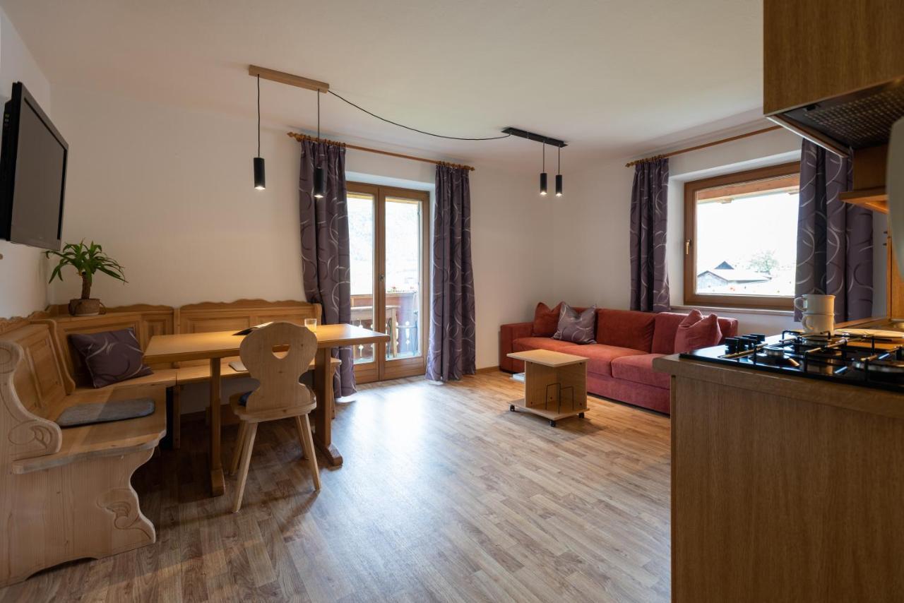 Pixnerhof - Urlaub Am Biohof Apartment Кастелбело Екстериор снимка