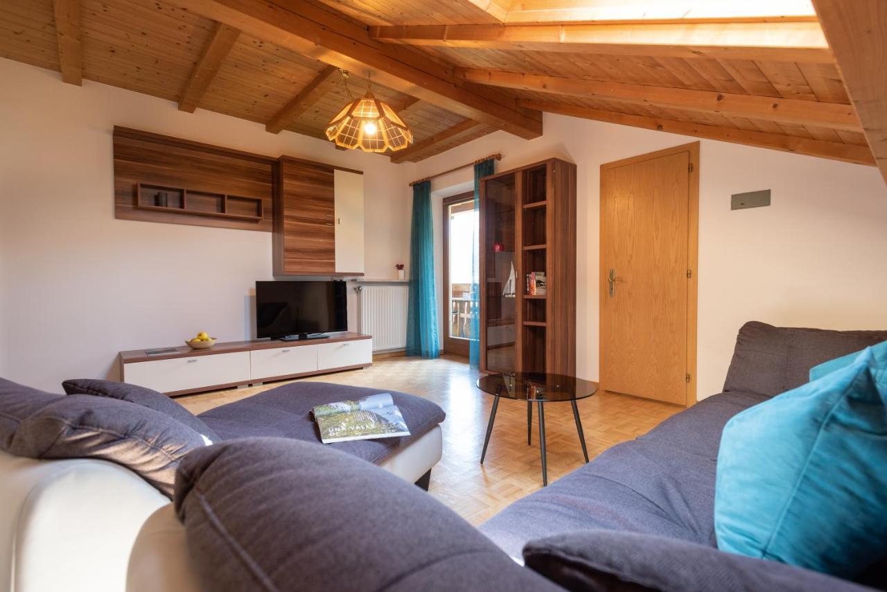 Pixnerhof - Urlaub Am Biohof Apartment Кастелбело Екстериор снимка