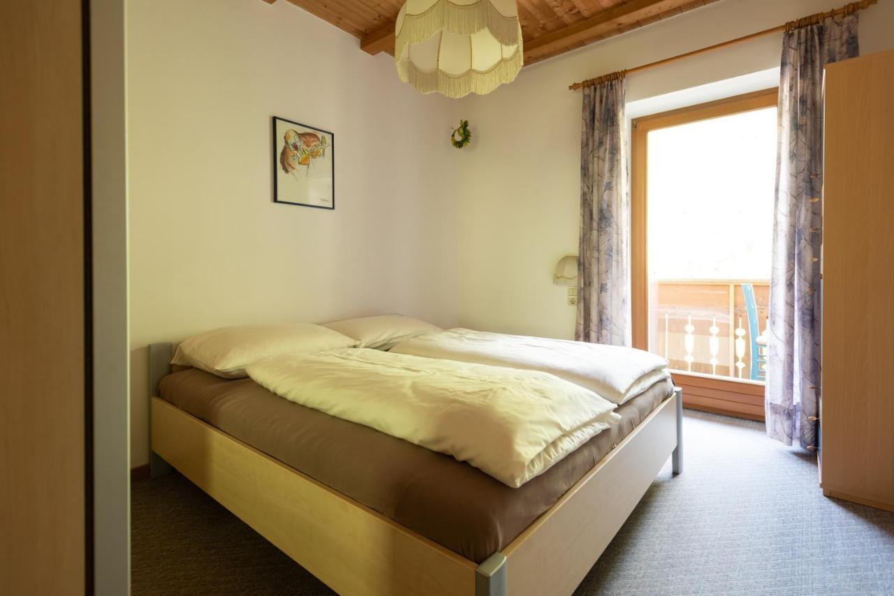Pixnerhof - Urlaub Am Biohof Apartment Кастелбело Екстериор снимка